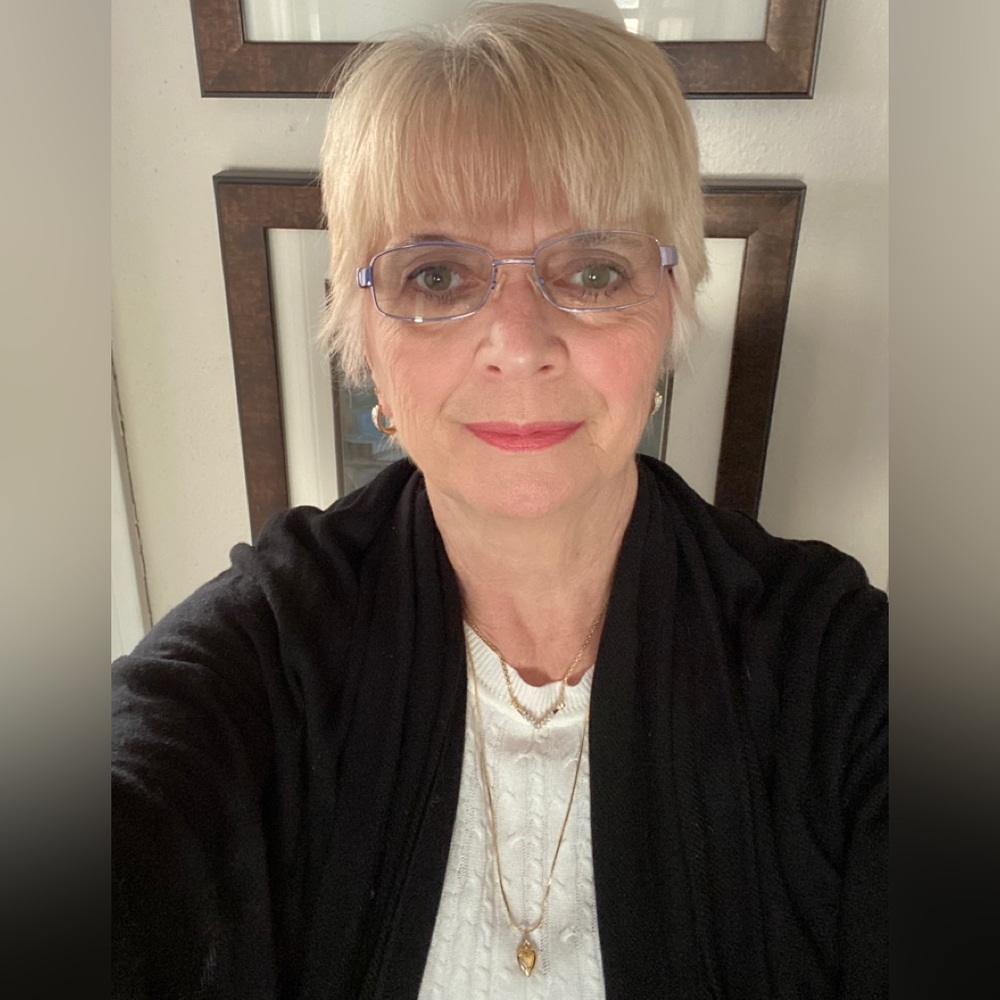 Meet your Posher, Robin